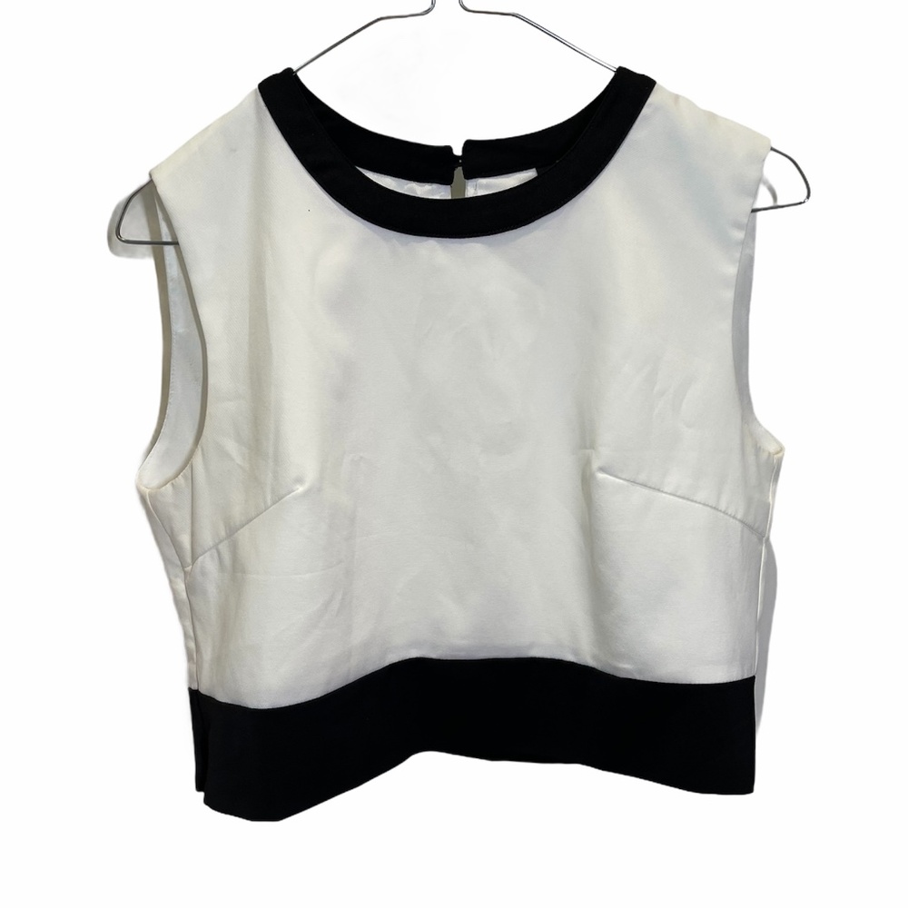 Sleeveless white crop top